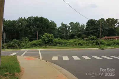 569 Union Street S, Concord, NC 28025 - Photo 24