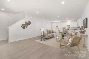 907 W Georgia Ave, Bessemer City, NC 28016 - Photo 4