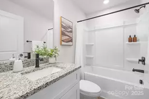 907 W Georgia Ave, Bessemer City, NC 28016 - Photo 14