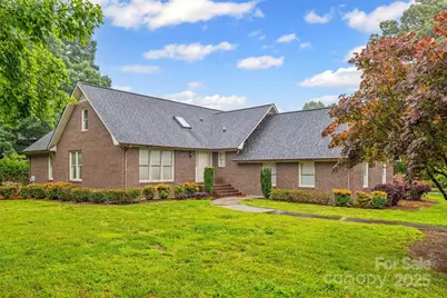 36433 Azalea Circle, New London, NC 28127 - Photo 2