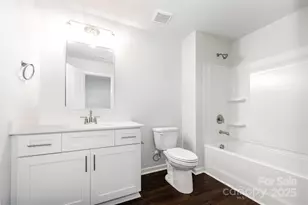 1209 Cathey Rd, Charlotte, NC 28214 - Photo 18