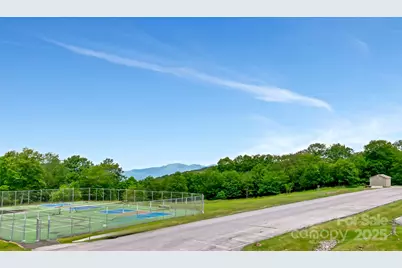 301 Pinnacle Inn Road #3230, Beech Mountain, NC 28604 - Photo 18