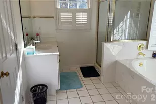 2836 Pickering Rd, Greensboro, NC 27407 - Photo 14