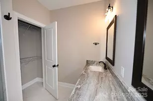 4940 Southview Dr, Hickory, NC 28602 - Photo 24