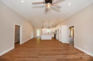 4940 Southview Dr, Hickory, NC 28602 - Photo 16