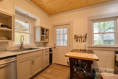 107 Riverview Drive, Asheville, NC 28806 - Photo 10