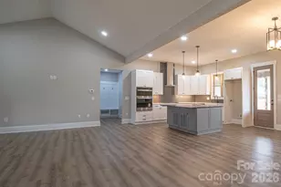 1070 Castle Ml Ln, Salisbury, NC 28145 - Photo 4