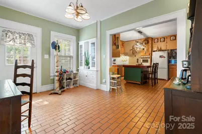 313 E Main Street, Morganton, NC 28655 - Photo 10