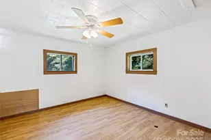 471 Claude Cook Rd, Sylva, NC 28779 - Photo 18