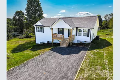 271 Freeman Place Trail, Hendersonville, NC 28792 - Photo 6