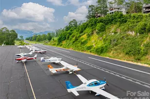 2280 Mountain Air Dr, Burnsville, NC 28714 - Photo 46