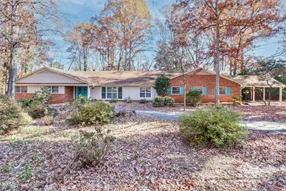 251 Gleneagles Road E, Statesville, NC 28625 - Photo 2