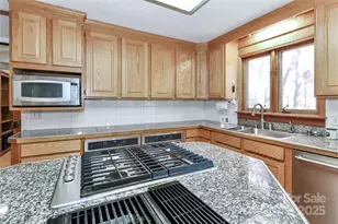 251 Glen Eagles Rd E, Statesville, NC 28625 - Photo 14