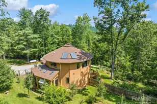 2675 Holbert Cove Rd, Saluda, NC 28773 - Photo 4