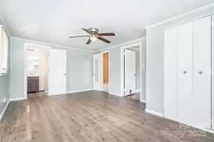 127 Bristol Rd, Statesville, NC 28677 - Photo 10