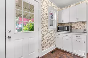 237 Shiloh Church Rd, Hickory, NC 28601 - Photo 14