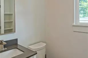 5511 Milhaven Ln, Charlotte, NC 28269 - Photo 14