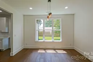 5511 Milhaven Ln, Charlotte, NC 28269 - Photo 12