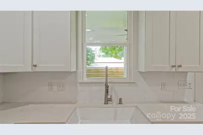 5511 Milhaven Lane, Charlotte, NC 28269 - Photo 8