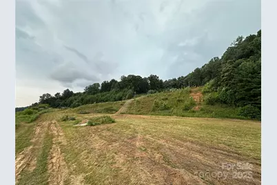 32 Hwy 19E Highway, Burnsville, NC 28714 - Photo 16