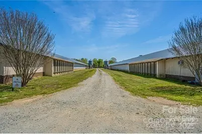 7160 Old US Hwy 421 None, Staley, NC 27355 - Photo 6