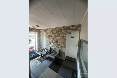 111 E Charlotte Avenue #F, Mount Holly, NC 28120 - Photo 4