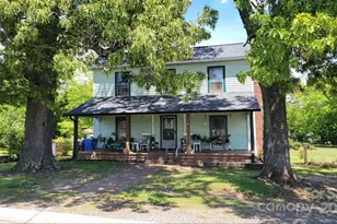 164 N Eastway Dr, Troutman, NC 28166 - Photo 2