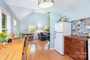 4124 Oakwood Rd, Charlotte, NC 28269 - Photo 10