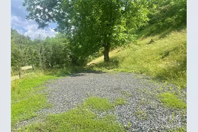 18103 Nc Hwy 194 Highway, Lansing, NC 28643 - Photo 4