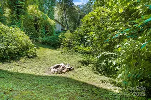 195 Jordan St, Hendersonville, NC 28739 - Photo 20