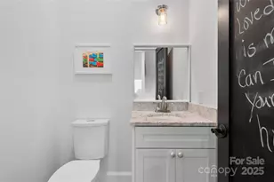 195 Jordan St, Hendersonville, NC 28739 - Photo 10