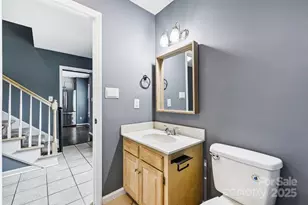 22 31st Ave Ct NE, Hickory, NC 28601 - Photo 10