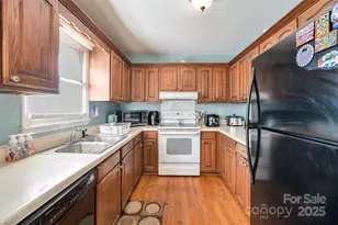 274 Trojan Ln, Forest City, NC 28043 - Photo 4