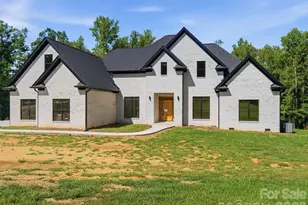 8018 Fairmont Dr, Waxhaw, NC 28173 - Photo 1