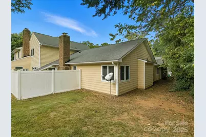 1061 Sardis Cove Drive, Charlotte, NC 28270 - Photo 34