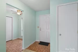 1061 Sardis Cove Dr, Charlotte, NC 28270 - Photo 4