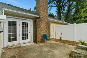 1061 Sardis Cove Dr, Charlotte, NC 28270 - Photo 32