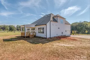 156 Triple Ponds Ct, Clover, SC 29710 - Photo 32