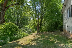 20 Spring Dr, Asheville, NC 28806 - Photo 22