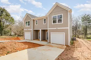 126 E Bell St, Statesville, NC 28677 - Photo 2