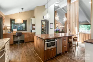 33 Deerhaven Ln, Asheville, NC 28803 - Photo 6