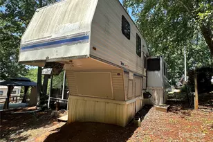 111 Deerfield Dr, New London, NC 28127 - Photo 20