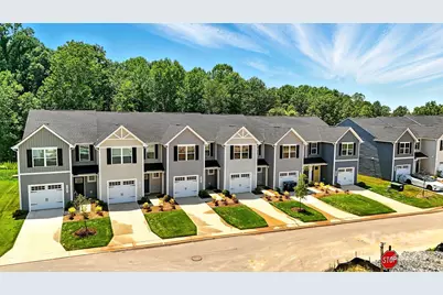 1525 39th Avenue Loop NE #4, Hickory, NC 28601 - Photo 6