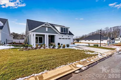 243 Alenda Lux Circle, Mooresville, NC 28115 - Photo 2