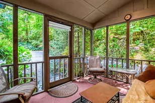 126 Sleeping Bear Ln, Lake Lure, NC 28746 - Photo 10