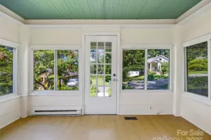 11 Craig Cir, Asheville, NC 28805 - Photo 12