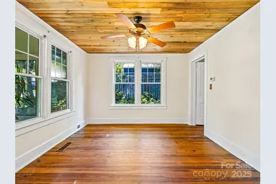 11 Craig Circle, Asheville, NC 28805 - Photo 14