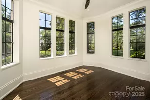 72 Windsor Rd, Asheville, NC 28804 - Photo 16