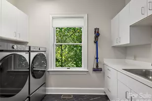 44 Ardoyne Rd, Asheville, NC 28804 - Photo 26