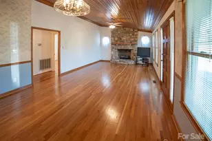 3837 Berry Rd, Hildebran, NC 28637 - Photo 6